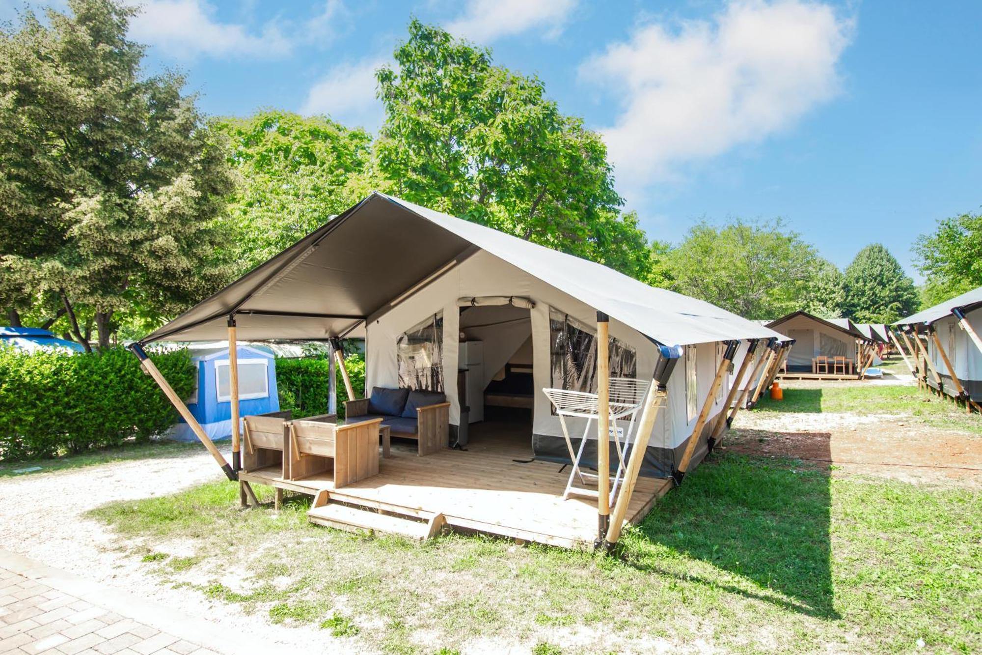 Easyatent Camping Porto Sole 브르사르 외부 사진