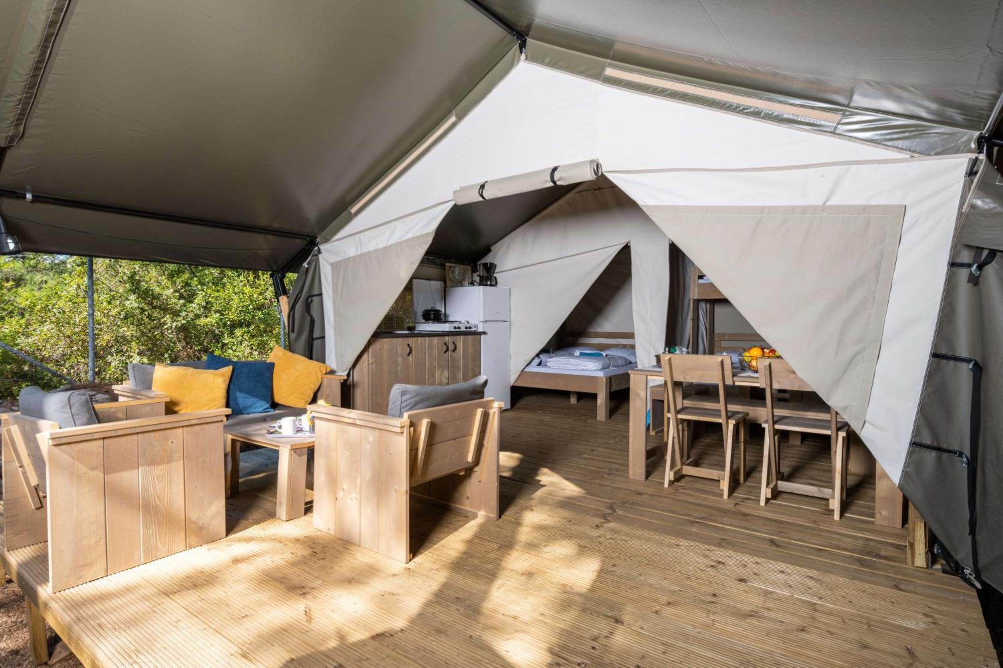 Easyatent Camping Porto Sole 브르사르 객실 사진